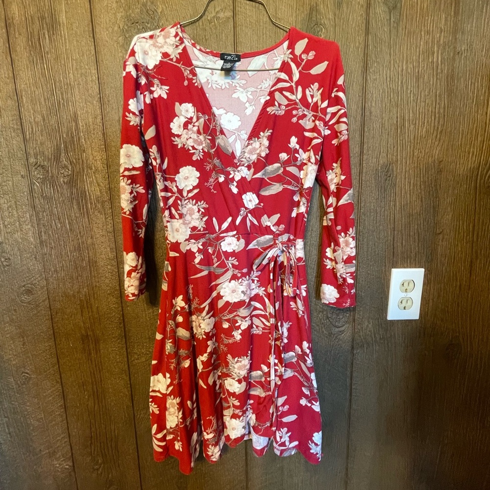 Rue21 Red Floral Long Sleeve Dress